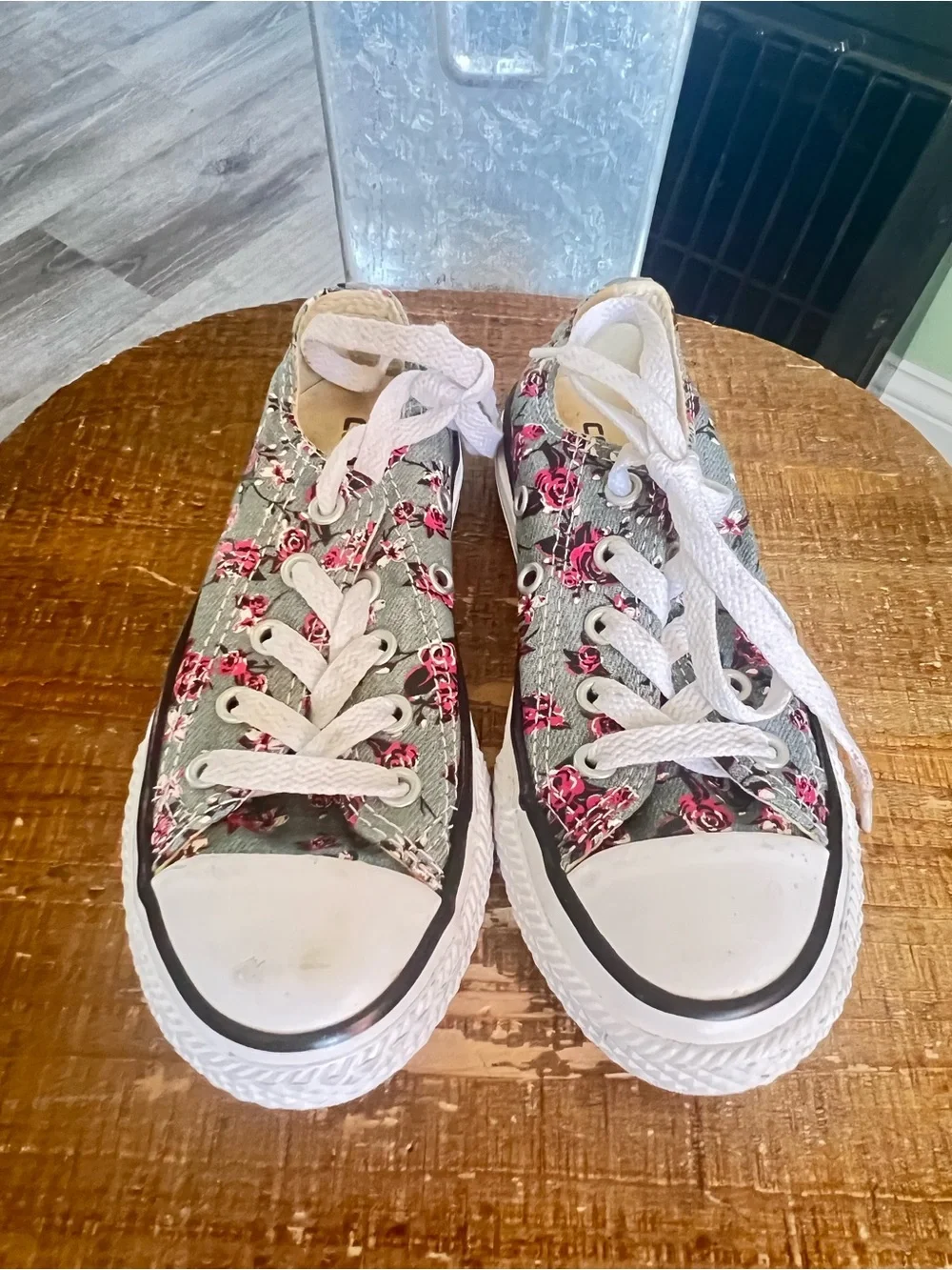Converse Kids Floral Green Canvas Sneakers with Pink Rose Print